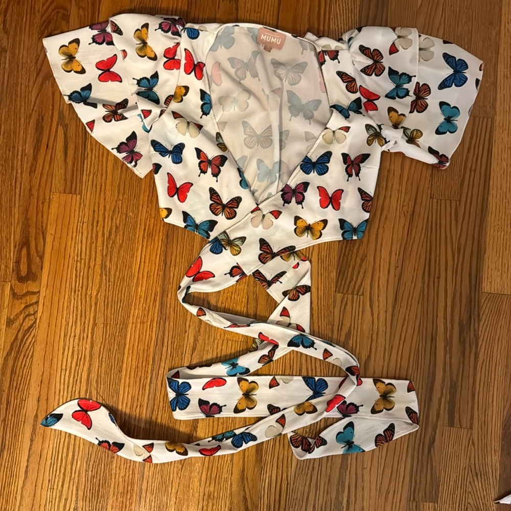 Show Me Your Mumu 2 piece Butterfly wrap top and skort